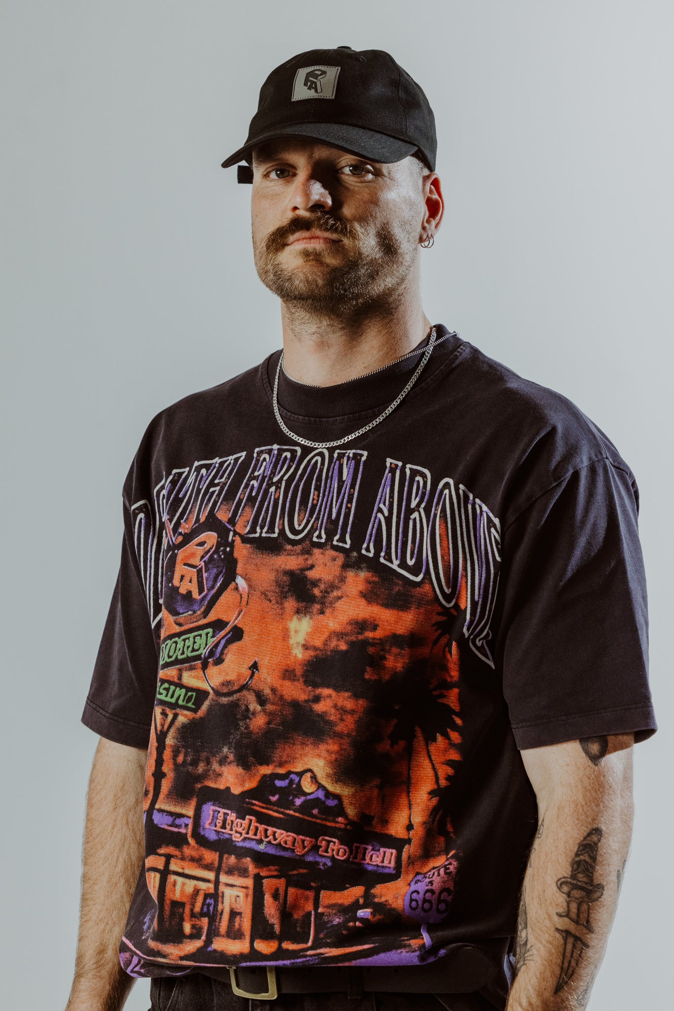 HIGHWAY TO HELL- T-SHIRT
